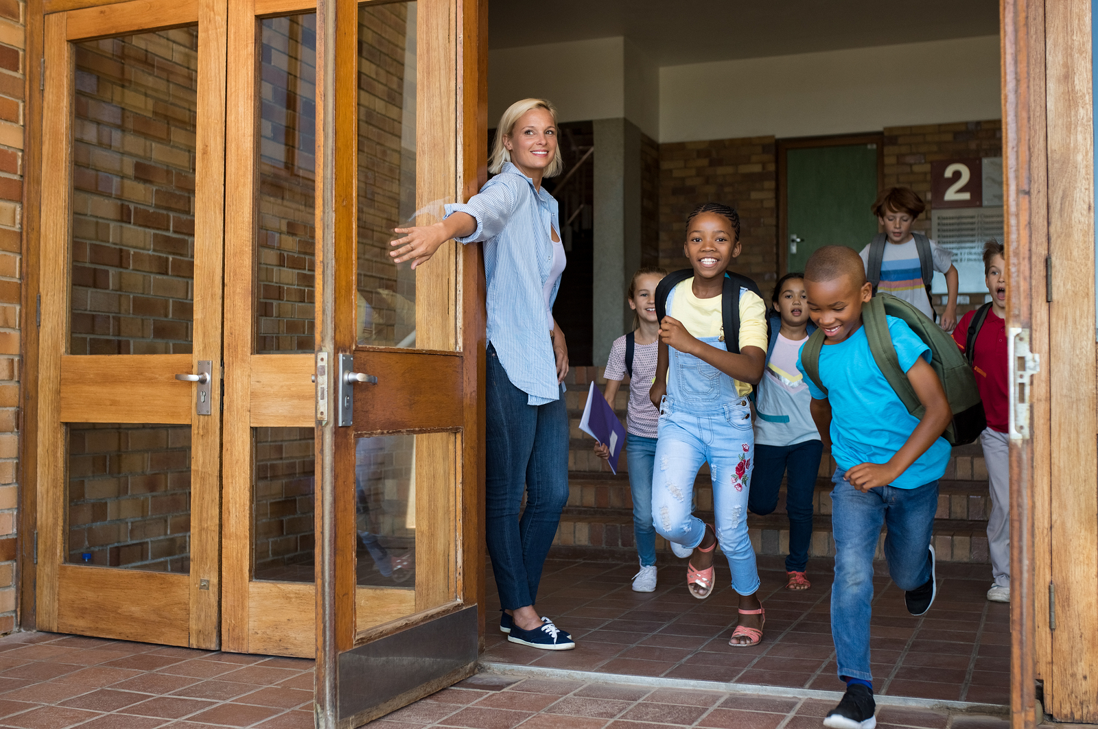 bigstock-Smiling-elementary-school-chil